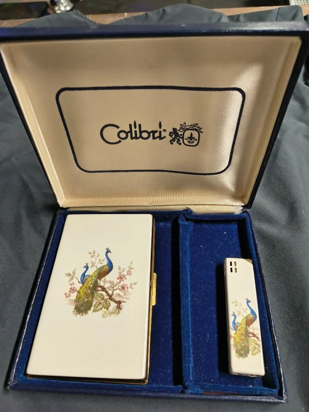 Vintage Colibri Tobacciana collectors Set